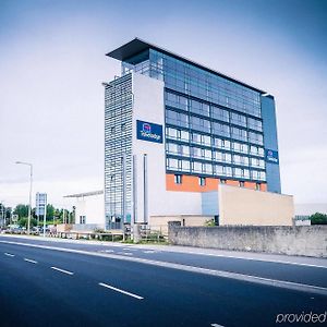 Travelodge Limerick Castletroy